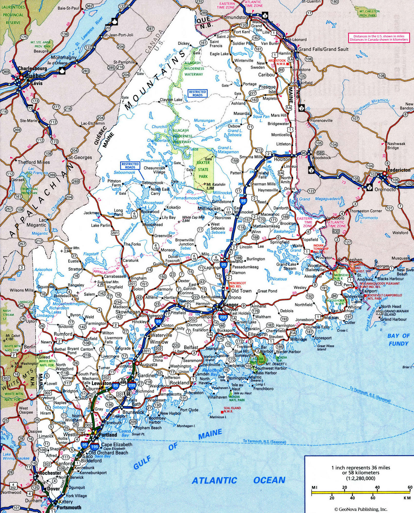 Detailed roads map of Maine